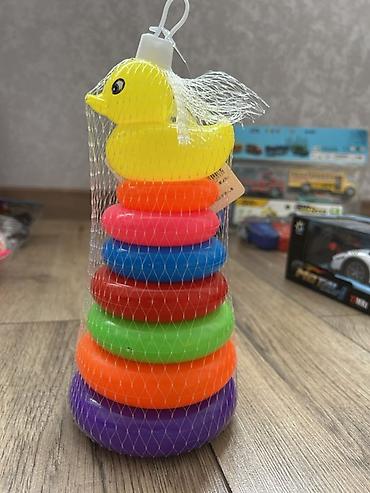 Игрушки: Набор детских игрушек (4 позиции): 1) Радиоуправляемая машина KRC Max — 7