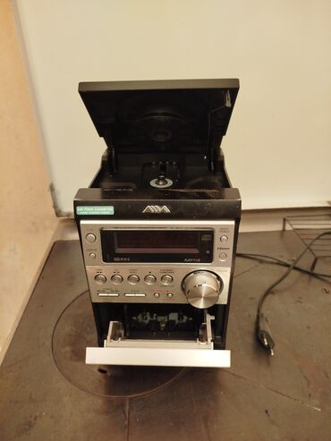 Zvučnici i stereo sistemi: Mini linija Aiwa,nema daljinski. Cd plejer ne radi a za kasetu nisam na lalafo.rs — 15 Zvučnici i stereo sistemi: Mini linija Aiwa,nema daljinski. Cd plejer ne radi a za kasetu nisam — 15