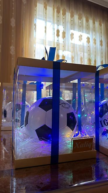 футбольный мяч: Hədiyyəlik futbol topu kompozisiyası - Tərkib: Klassik qara-ağ futbol — 1