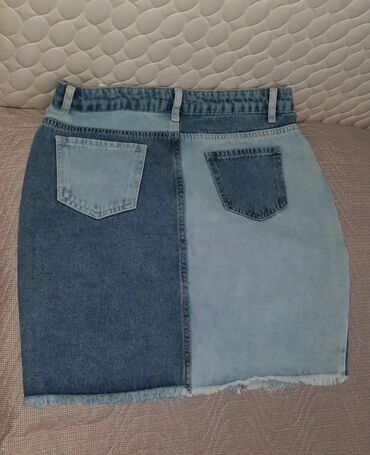 Ətəklər: Cins etek.tezedir etketi ustunde. 21m — 5