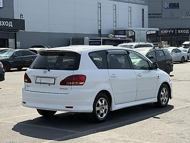 2002: Toyota Ipsum: 2002 г., 2.4 л, Автомат, Бензин, Минивэн — 5