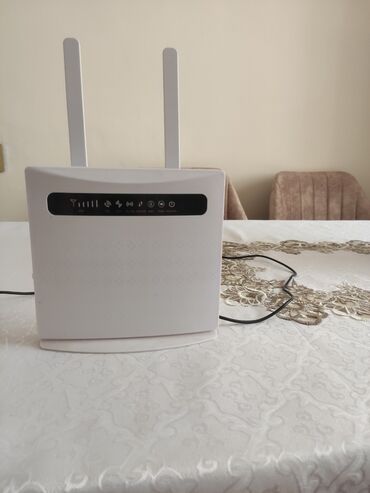 kompyuter çantası: Yaxşı vəziyyətdə lte wi̇reless router modemi satılır.Bir il əvvəl 220