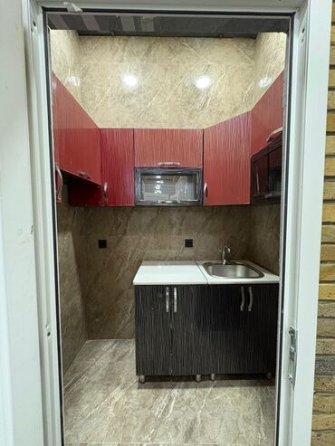 Digər salon, tibbi mebel: Gözəllik salonu üçün tam təchiz olunmuş geniş sahə - Interyer: Kərpic — 3