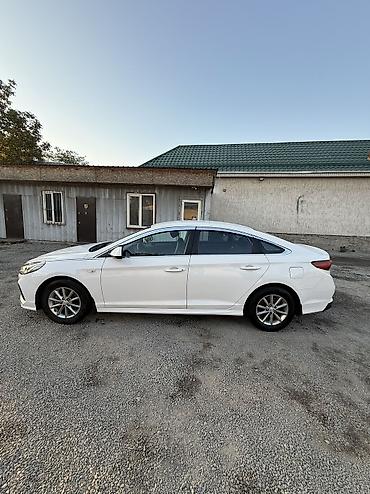 Hyundai: Hyundai Sonata: 2018 г., 2 л, Автомат, Газ, Седан — 2