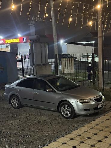 Mazda 6: 2004 г., Седан