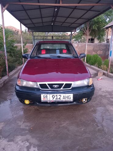 купить машину matiz: Daewoo Nexia: 2005 г., 1.5 л, Механика, Бензин, Седан