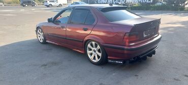 BMW: BMW 320: 2 l | 1994 il Sedan