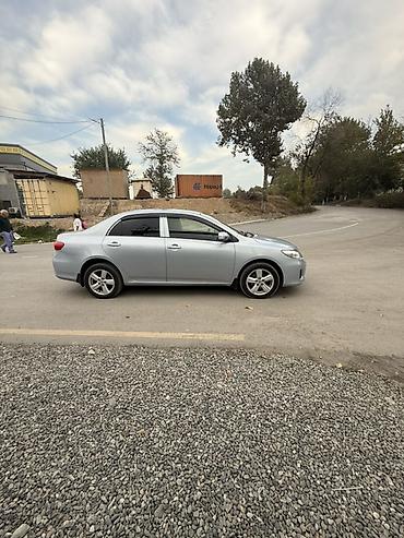 Toyota: Toyota Corolla: 2011 г., 1.6 л, Автомат, Бензин, Седан — 4
