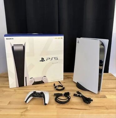 PS5 (Sony PlayStation 5): Playstation 5 640 Azn Satılır 50 Dene Oynu Var qalıb kirayede