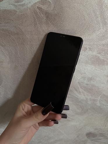 honor x5: Xiaomi, Mi 8 Lite, Б/у, 64 ГБ, цвет - Черный — 1
