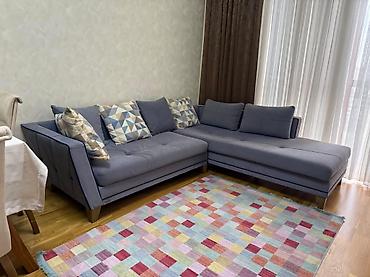 Bellona divan 400azn satılır ölçü 1,50×2 açılmır, xalça da üzərində