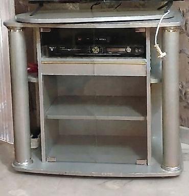 plasmas skaflar: TV üçün şkaf/stand - Material: laminat/taxta kompozit - Rəng — 1