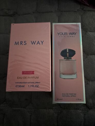 Šminka: Set kozmetičkih proizvoda – mirisi i ajlajneri/kajal - Parfem MRS — 1