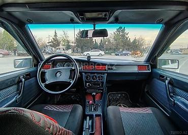 e39 guzgu: Mercedes-Benz 190 (W201): 2 l | 1990 il Sedan — 10