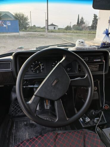 07 masinlar: VAZ (LADA) 2106: 1.6 l | 1986 il 13600 km Sedan