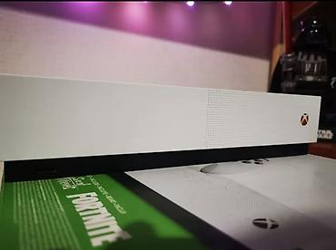 Xbox One: Продаётся Xbox One S (белая)в хорошем состоянии, б/у, полностью — 3