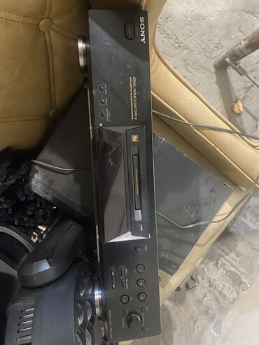 Динамики и колонки: Продаю старые проигрыватели sony Колонки 2 шт полностью рабочие Цена