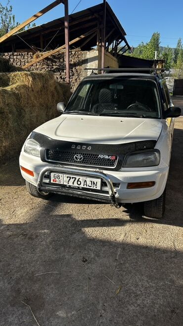 двигатель тойота 4.2 турбо дизель купить: Белый внедорожник Toyota RAV4 первого поколения.Обмен с моей доплатой