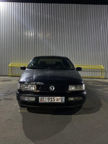 Volkswagen: Volkswagen Passat: 1994 г., 2 л, Механика, Бензин, Седан