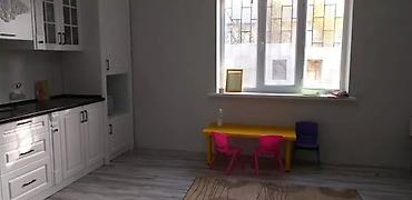 дома в г нарын: 300 м², 6 комнат и более, Таш-Добо ж/м — 2