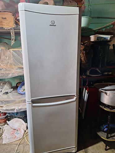 Soyuducular: İşlənmiş 2 qapılı Indesit Soyuducu Satılır, rəng - Ağ — 2