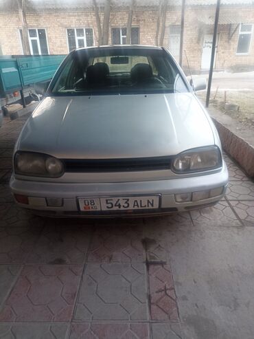 сиденья голф: Volkswagen Golf: 1995 г., 1.8 л, Механика, Бензин, Хэтчбэк