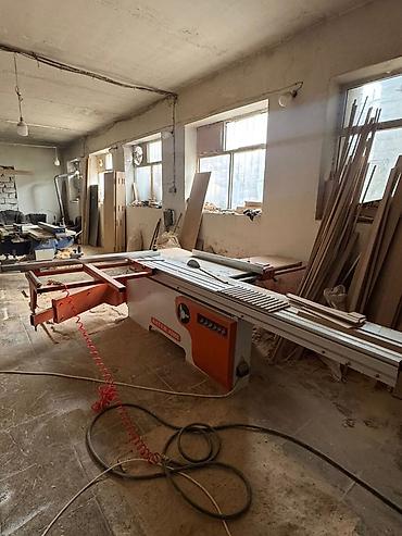 Mebel istehsalı və ağac emalı üçün diskli format kəsim dəzgahı