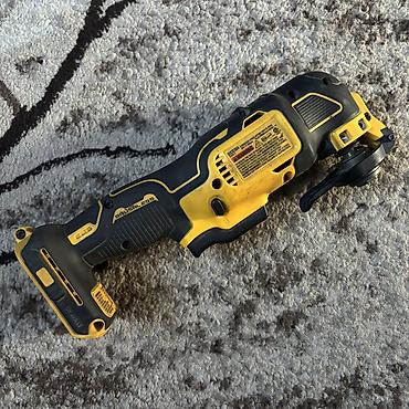 всё родное: Продаю, оригинальный реноватор от американской фирмы, DeWalt DCS354B — 3
