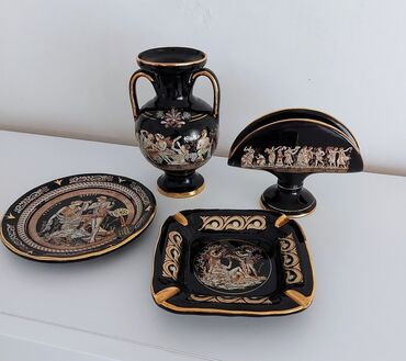 Ostali kućni dekor: Vaza, pepeljara, držač za salvete, ukrasni tanjir sa motivima grčke