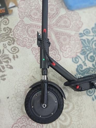 2 el scooter: Qet tezedı karobkadan sokub 1 defe yoxlamaq ucun surmusem.Baxan kımı — 3