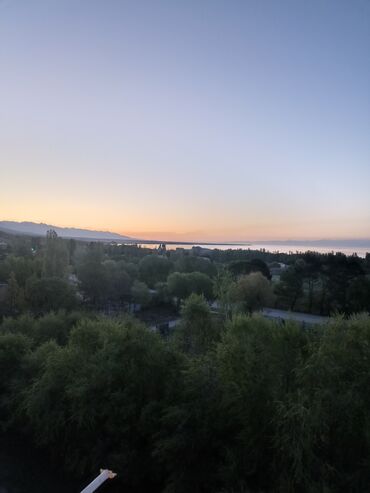 суточные квартиры в бишкеке дешево аламедин 1: 1 комната, 35 м², 105 серия, 5 этаж