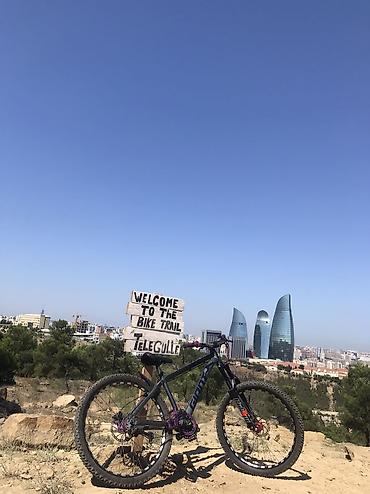 canyon velosiped: Trail/Enduro tipli dağ velosipedi – tam toplanmış, dözümlü və texniki — 2