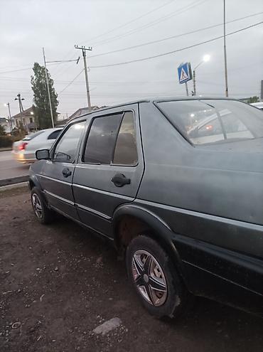 Volkswagen: Volkswagen Jetta: 1991 г., 1.8 л, Седан — 4