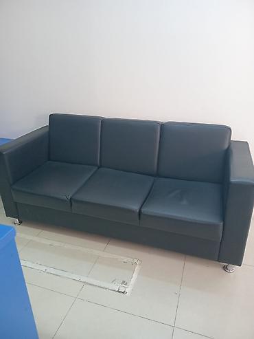 Ofis dəst mebeli: Ofis mebelləri dəsti - 3 nəfərlik qara rəngli dəri/kilkote divan - — 4