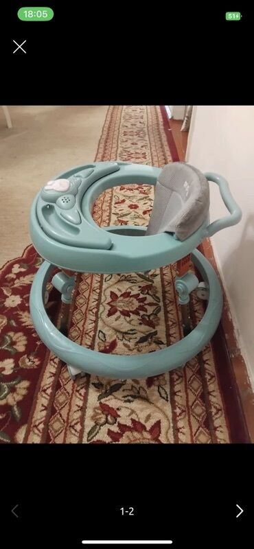 горка для дома: Детские ходунки-толокар кольцевого типа, цвет мятный. Особенности: - at lalafo.kg горка для дома: Детские ходунки-толокар кольцевого типа, цвет мятный. Особенности: -