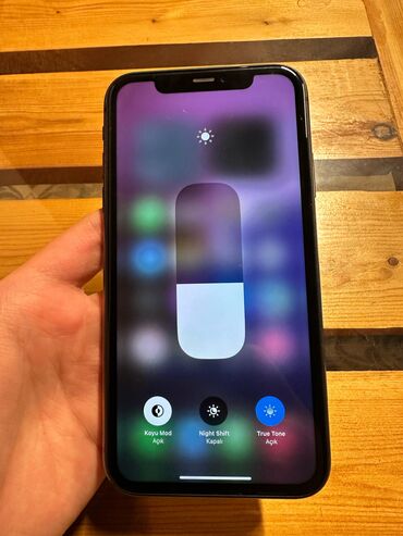 IPhone 11, 64 GB, Qara, Face ID