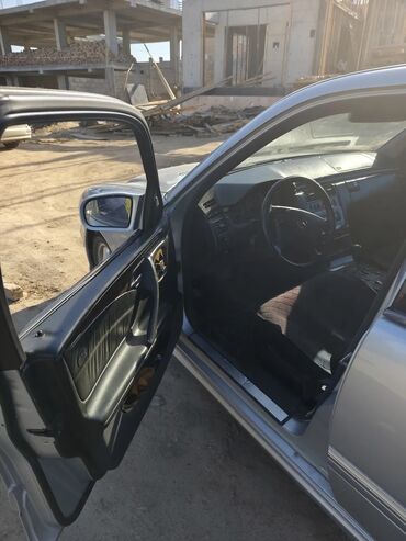 рынок авто бишкек: Mercedes-Benz E-Class: 2000 г., 3.2 л, Автомат, Бензин, Седан