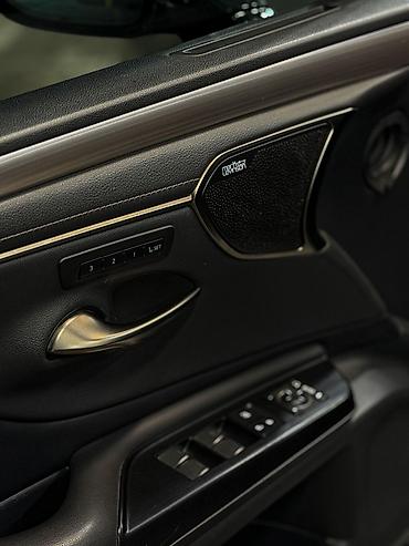 Lexus: Lexus ES: 2020 г., 3.5 л, Автомат, Бензин, Седан — 19