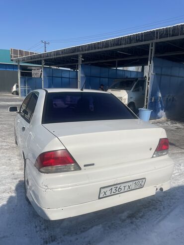 Mitsubishi: Mitsubishi Lancer: 2002 г., 1.8 л, Автомат, Бензин, Седан