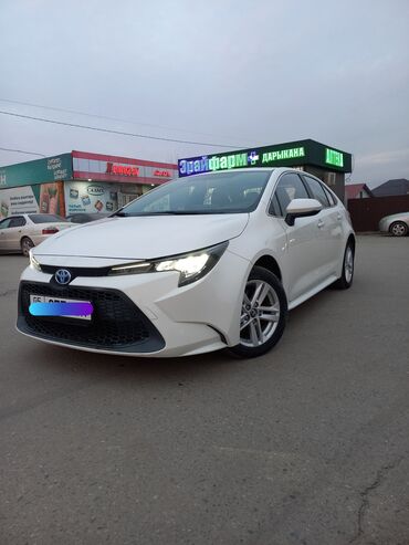 Toyota: Toyota Corolla: 2020 г., 1.8 л, Автомат, Гибрид, Седан