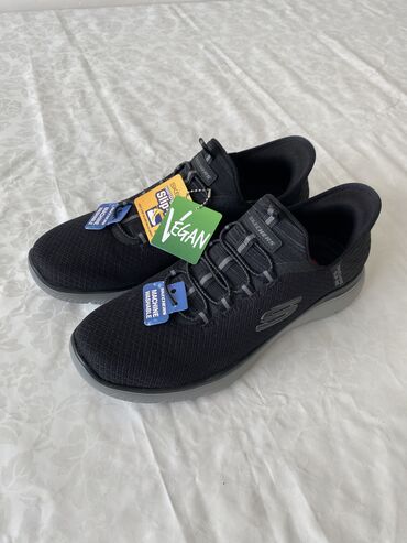 футбольные бутсы в бишкеке цена: Обувь Skechers оригинал размер 42 Цена:9000 (цена не окончательная