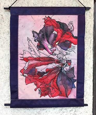 Панно: Национальные стеганные панно. Материал - натуральный шелк. Размеры 35 — 11