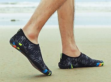 Кроссовки и спортивная обувь: Аквашузы, Акватапки, Акваобувь с плотной подошвой. Верх выполнен из at lalafo.kg — 16 Кроссовки и спортивная обувь: Аквашузы, Акватапки, Акваобувь с плотной подошвой. Верх выполнен из — 16