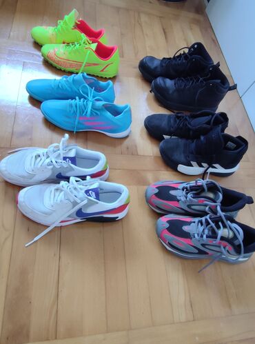 Patike i sportska obuća: Prodajem patike svoje dece, kao nove, većinom par puta obuvene. Crne