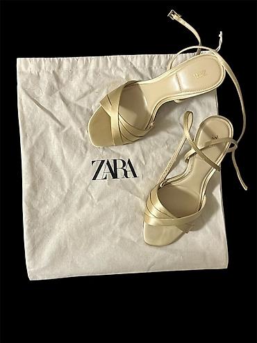 ZARA ženske sandale, broj 38. Elegantan model u bež/šampanj nijansi sa — 3