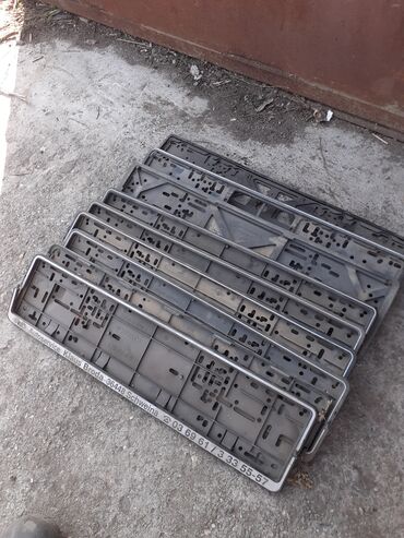 Другие детали кузова: Задний бампер джетта гольф б/у оригинал ушки целые 1000с, задний — 15