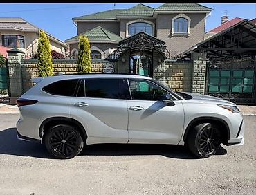 tayota progres: Toyota Highlander: 2024 г., 2.4 л, Автомат, Бензин, Кроссовер — 8
