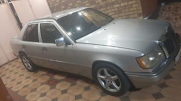 Продажа авто: Mercedes-Benz E-Class: 1993 г., 2.8 л, Бензин, Седан — 3