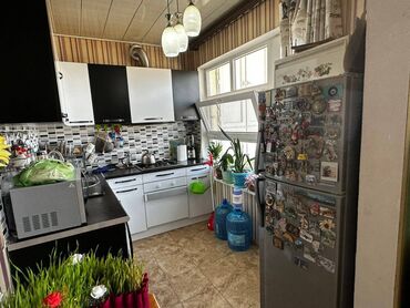 Köhnə tikili: Bakı, 5 otaqlı, Köhnə tikili, m. Həzi Aslanov, 106 kv. m -da lalafo.az — 3 Köhnə tikili: Bakı, 5 otaqlı, Köhnə tikili, m. Həzi Aslanov, 106 kv. m — 3