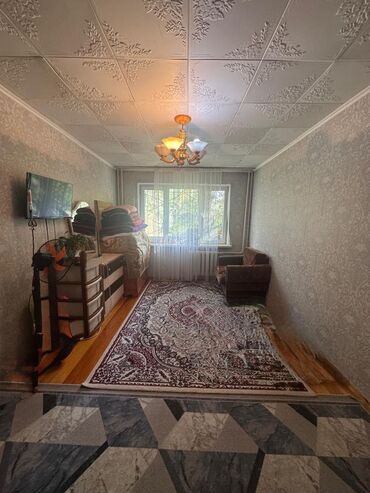 утепление дома: 2 комнаты, 44 м², 104 серия, 1 этаж, Старый ремонт